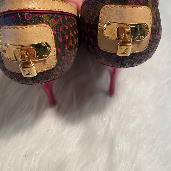 Louis Vuitton heels size 8 - Picture 3 of 7